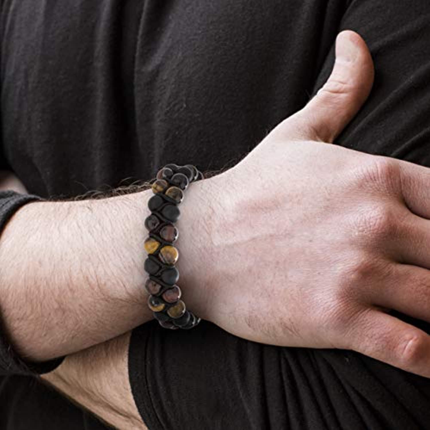 Steve Madden - Pulsera ajustable de doble cuenta con ojo de tigre de imitación marrón para hombre, acero inoxidable chapado en IP negro, color negro