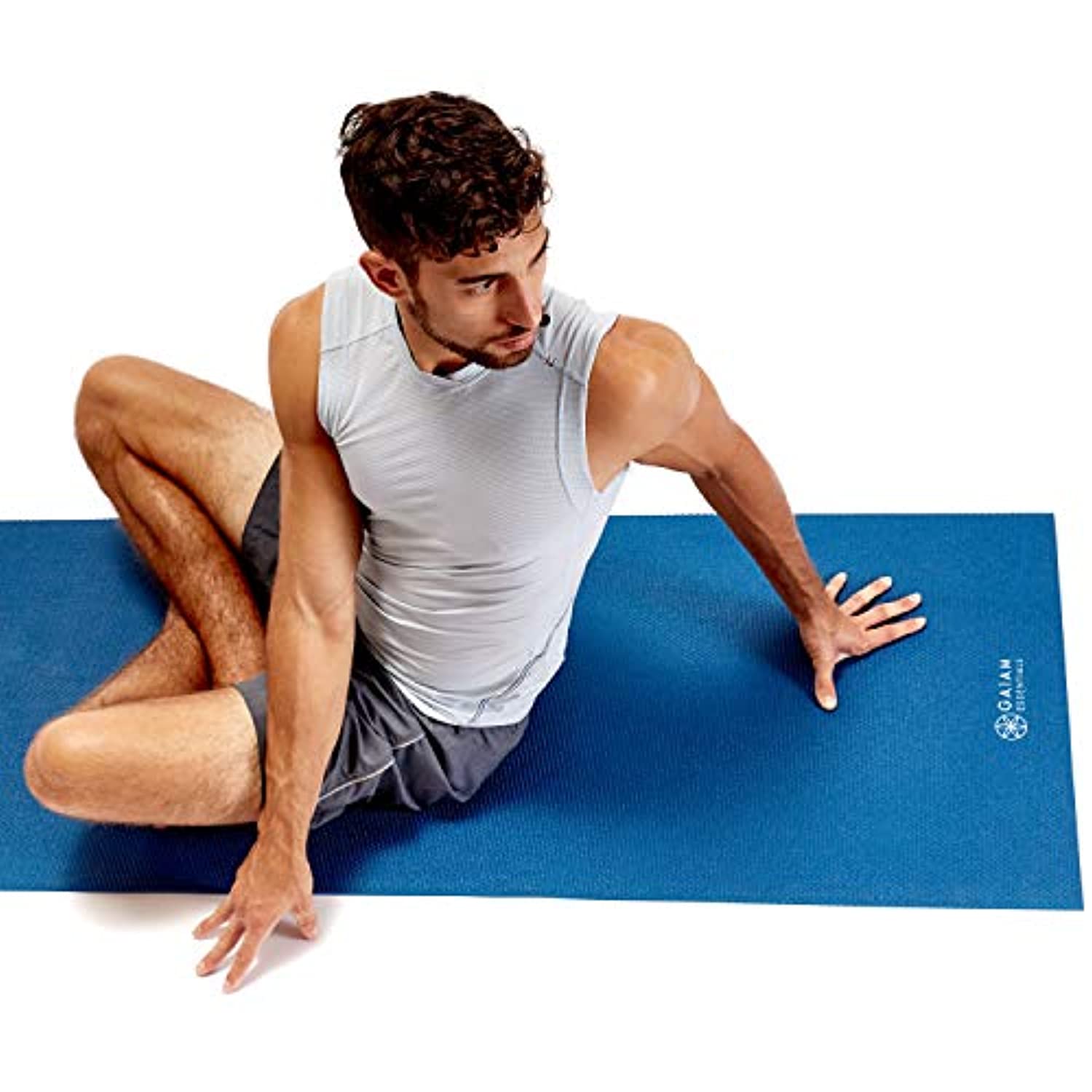 Gaiam Essentials - Tapete de yoga con correa para transporte (72.0 pulgadas de largo x 24.0 pulgadas de ancho x 1/4 de pulgada de grosor).