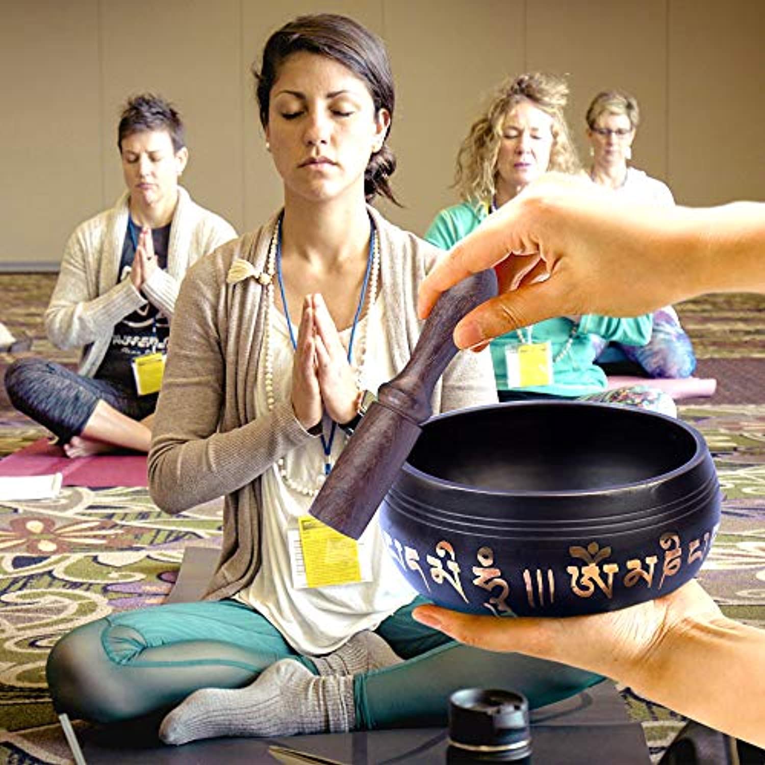 Set de cuenco tibetano – bonito y pequeño auténtico hecho a mano para meditación con sonido y sanación holística por Himalayan Bazaar