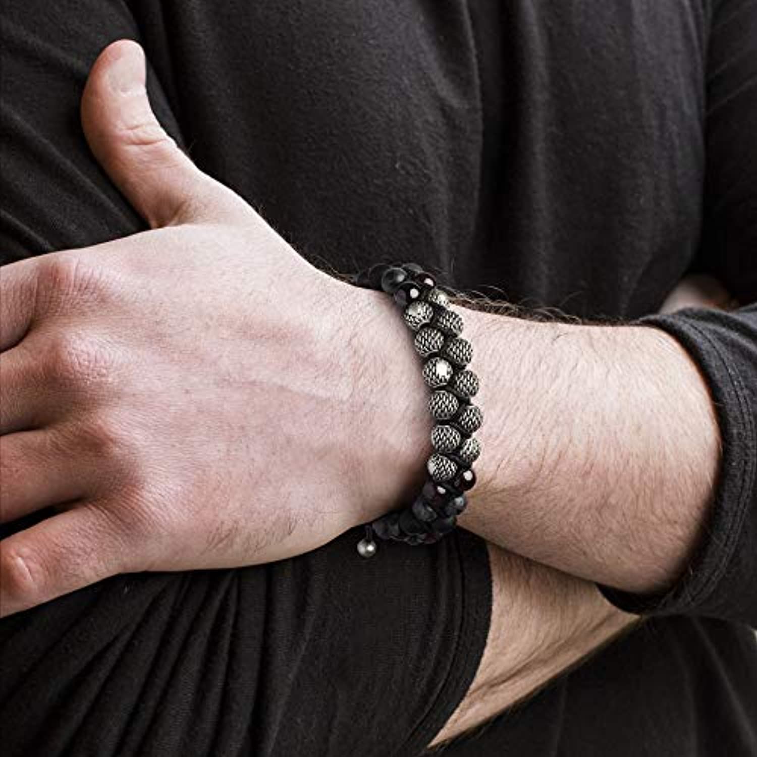 Steve Madden - Pulsera ajustable con cuentas de labradorita y granate rojo para hombre, color plateado