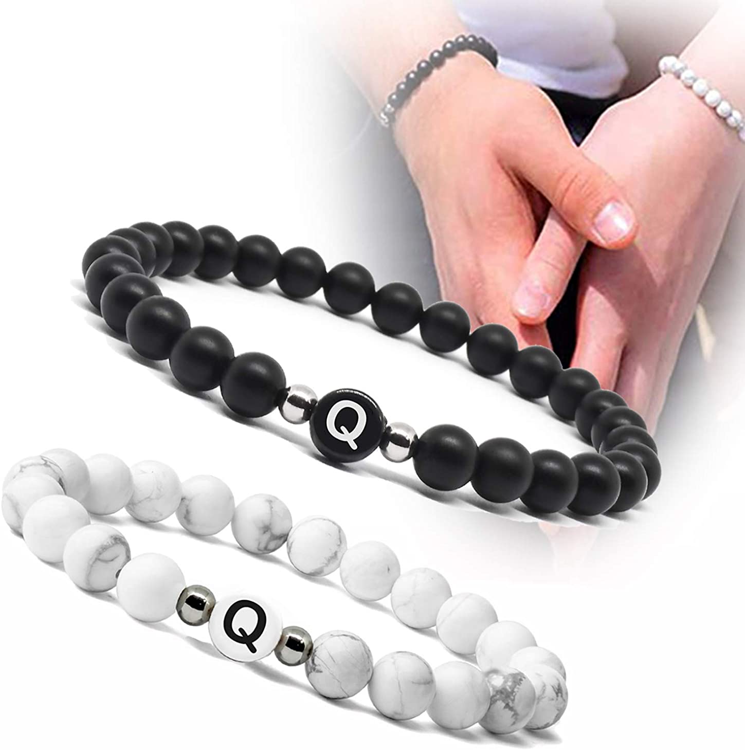 FIBO STEEL - Juego de 2 pulseras de cuentas iniciales para hombres y mujeres, pareja personalizada, novios, novias, regalos y pulseras elásticas