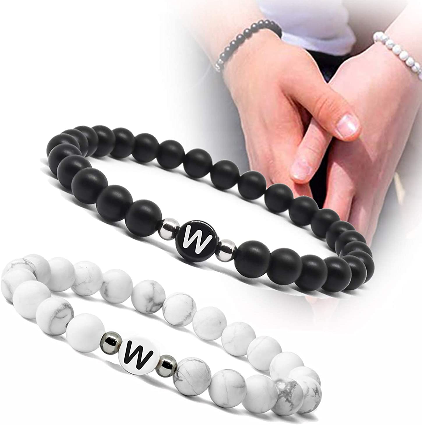 FIBO STEEL - Juego de 2 pulseras de cuentas iniciales para hombres y mujeres, pareja personalizada, novios, novias, regalos y pulseras elásticas