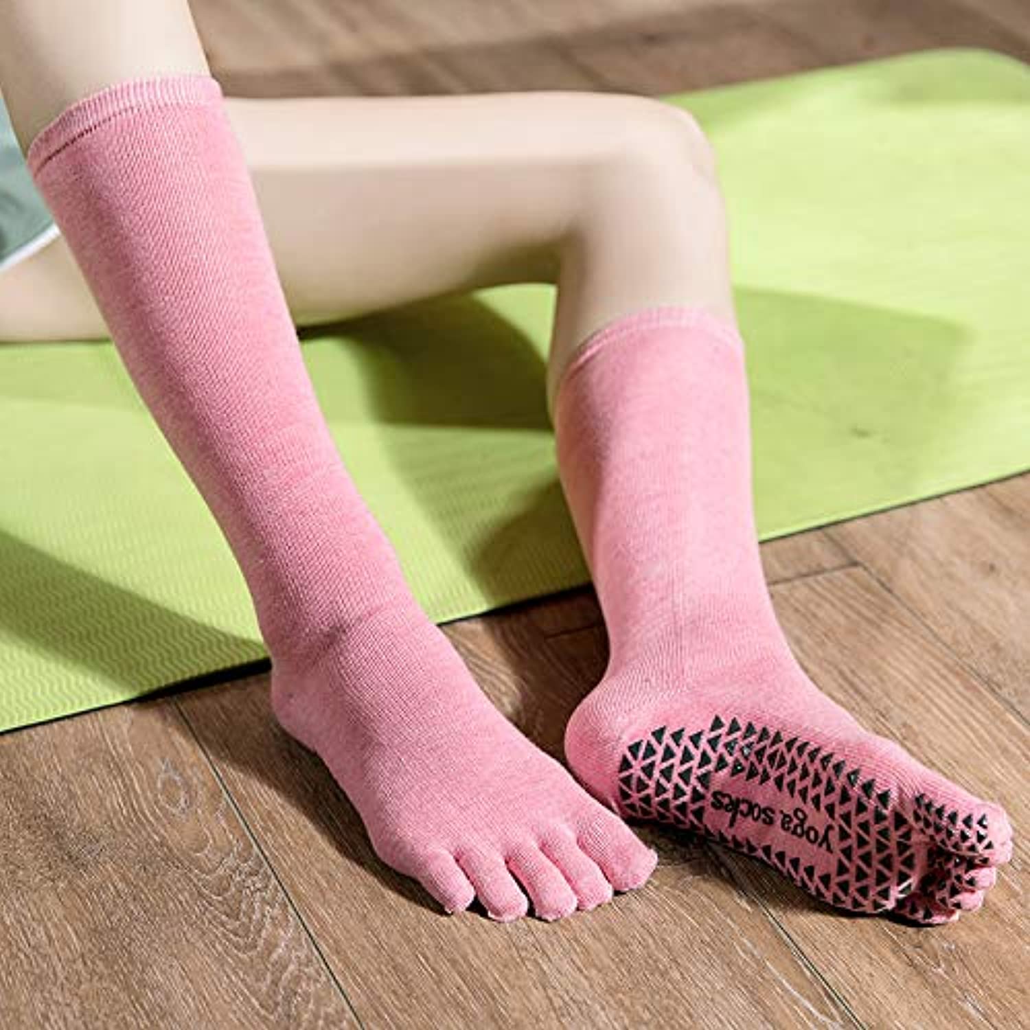 Calcetines antideslizantes hasta la rodilla de yoga para mujer